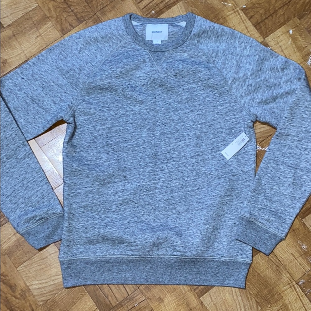 NWT Old Navy Men Grey Sweatshirt